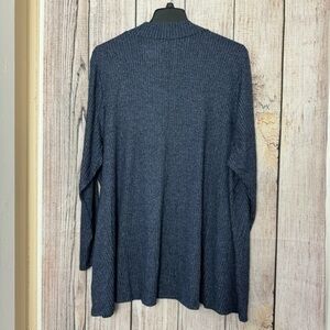 Lane Bryant lightweight navy women’s tops size 26/28